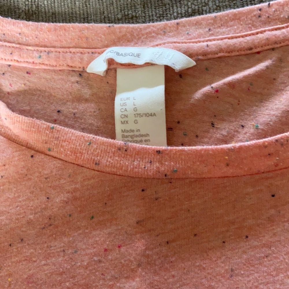 H&M basic orange tee - Picture 2 of 2